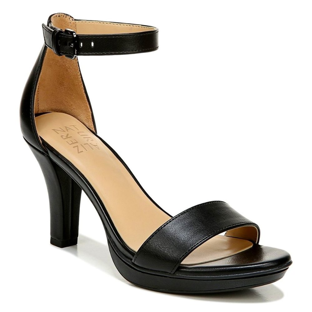 Naturalizer Dessa Ankle Straps